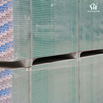 Buen precio Tabla de yeso resistente a la humedad para techos y paredes interiores de peso ligero paneles resistentes al fuego duraderos superficie lisa en línea